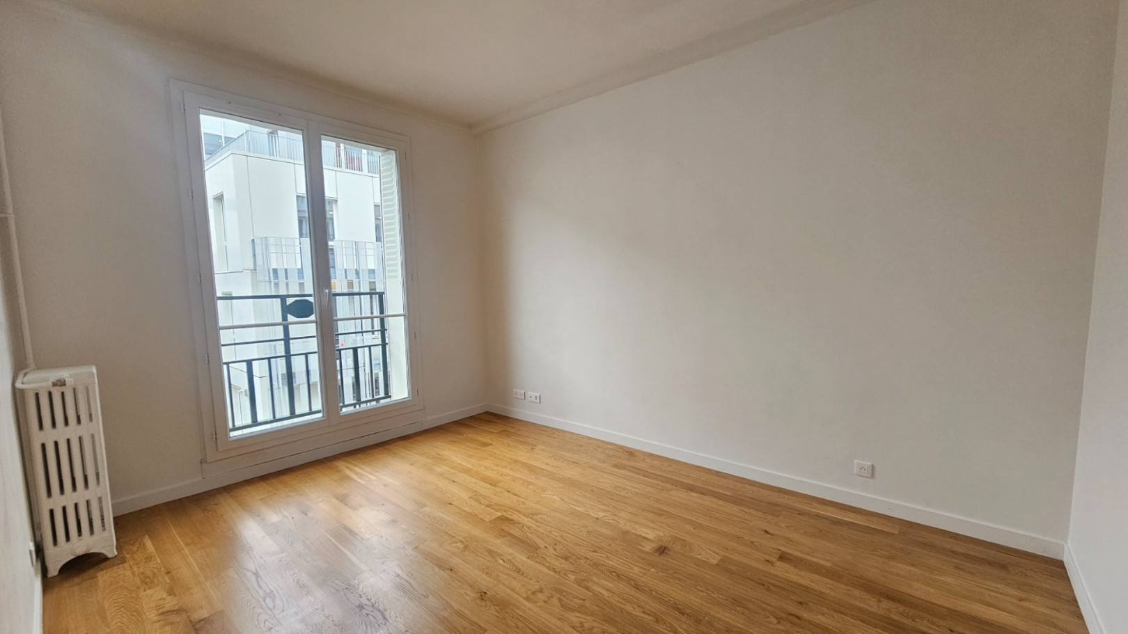 
                                                Vente
                                                 2 pièces