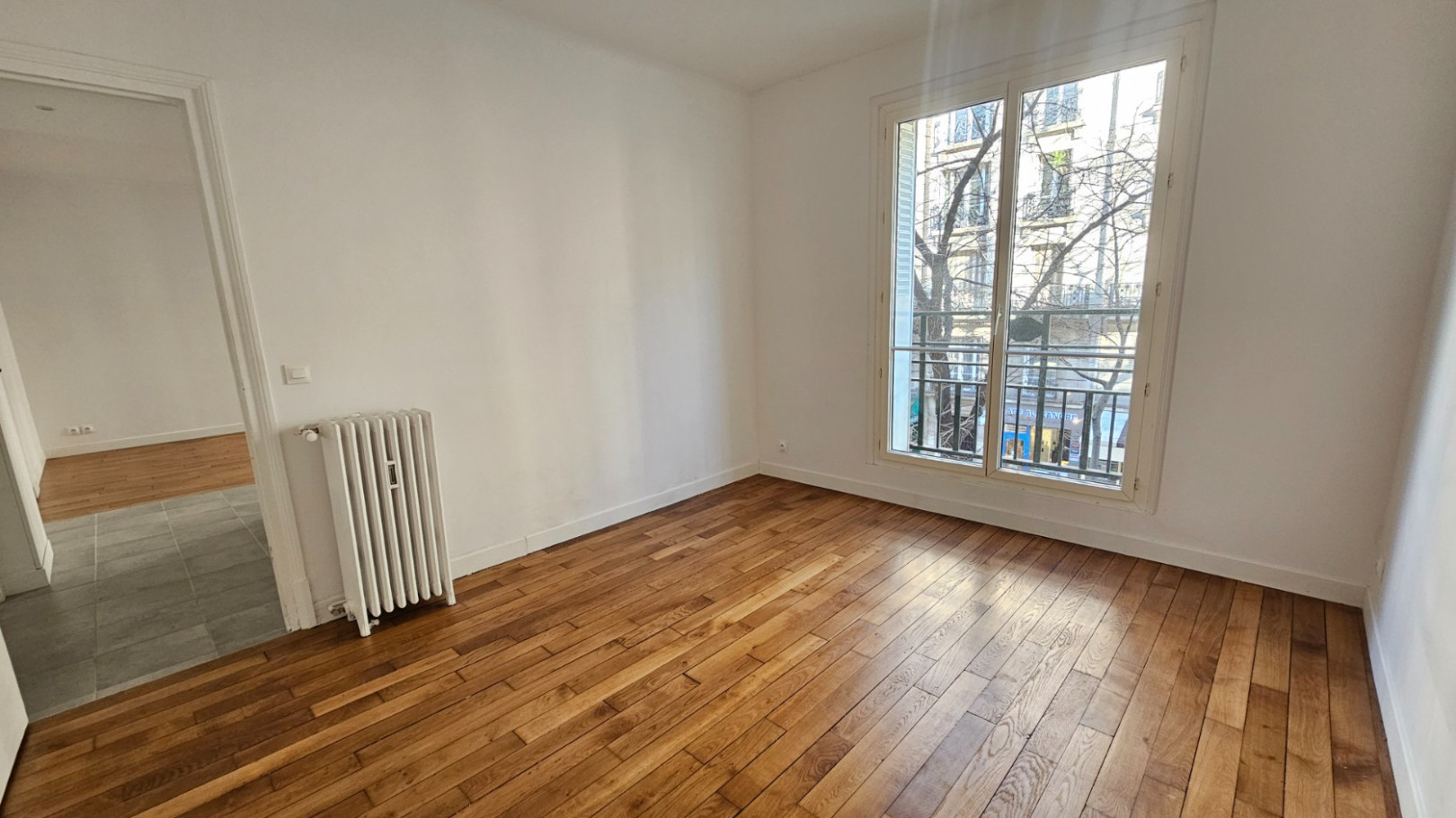 
                                                Vente
                                                 2 pièces