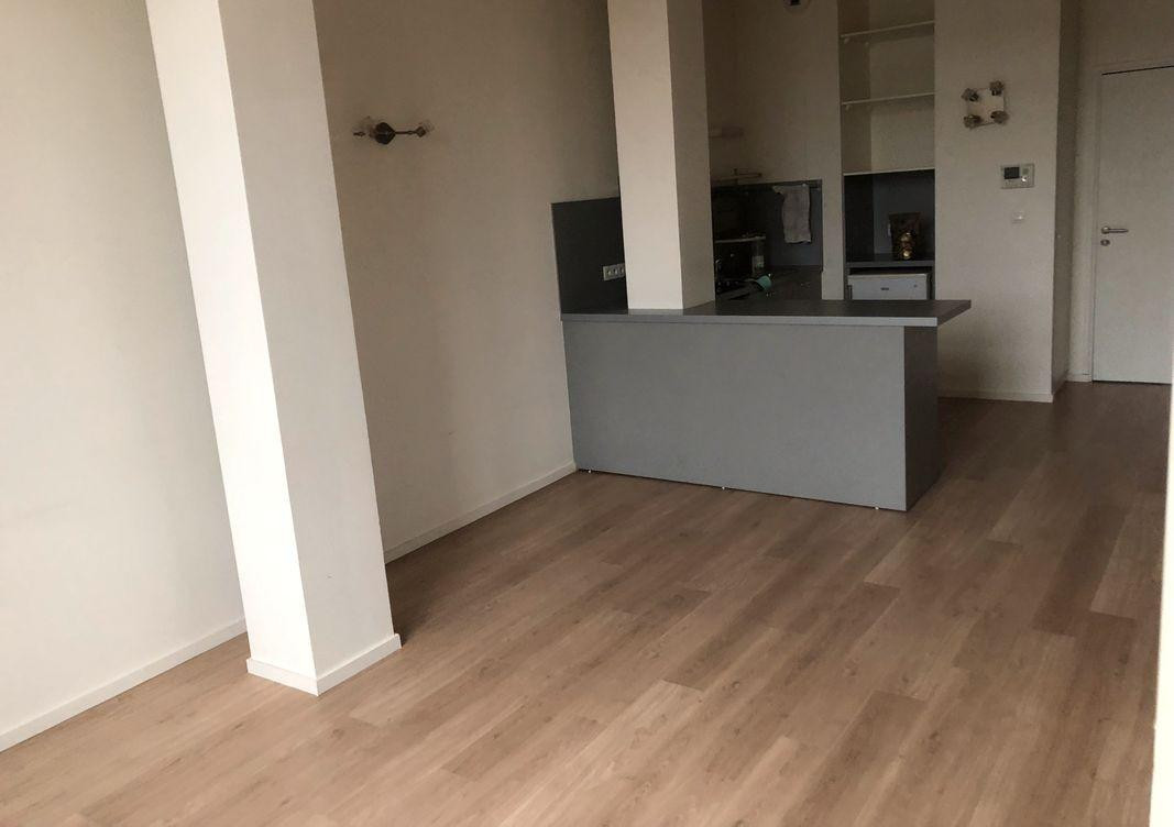 
                                                Location
                                                 2 pièces à louer à Lille