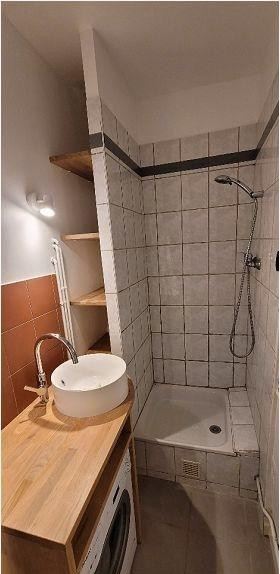 
                                                Location
                                                 2 pièces à louer à Paris 11ème