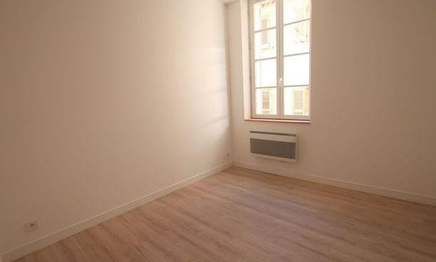 
                                                Location
                                                 2 pièces à louer à Versailles Chantier