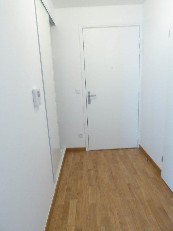 
                                                Location
                                                 2 pièces à louer à Villeurbanne