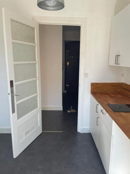 
                                                Location
                                                 2 pièces à louer Paris 7ème