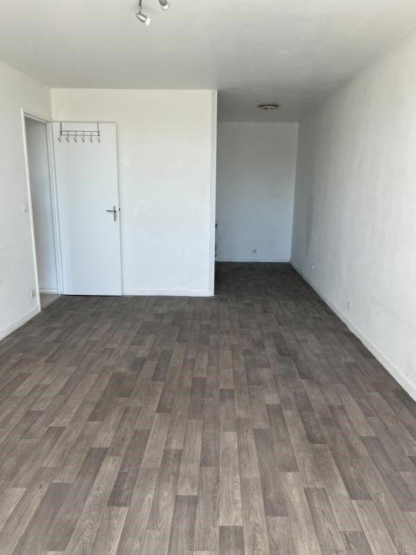 
                                                Location
                                                 2 pièces à Orléans