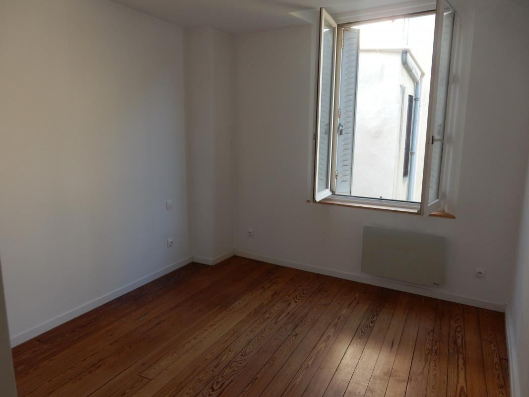 
                                                Location
                                                 2 pièces à Paris 4ème