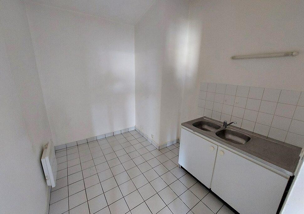 
                                                Location
                                                 2 pièces avec terrasse et parking à Nanterre
