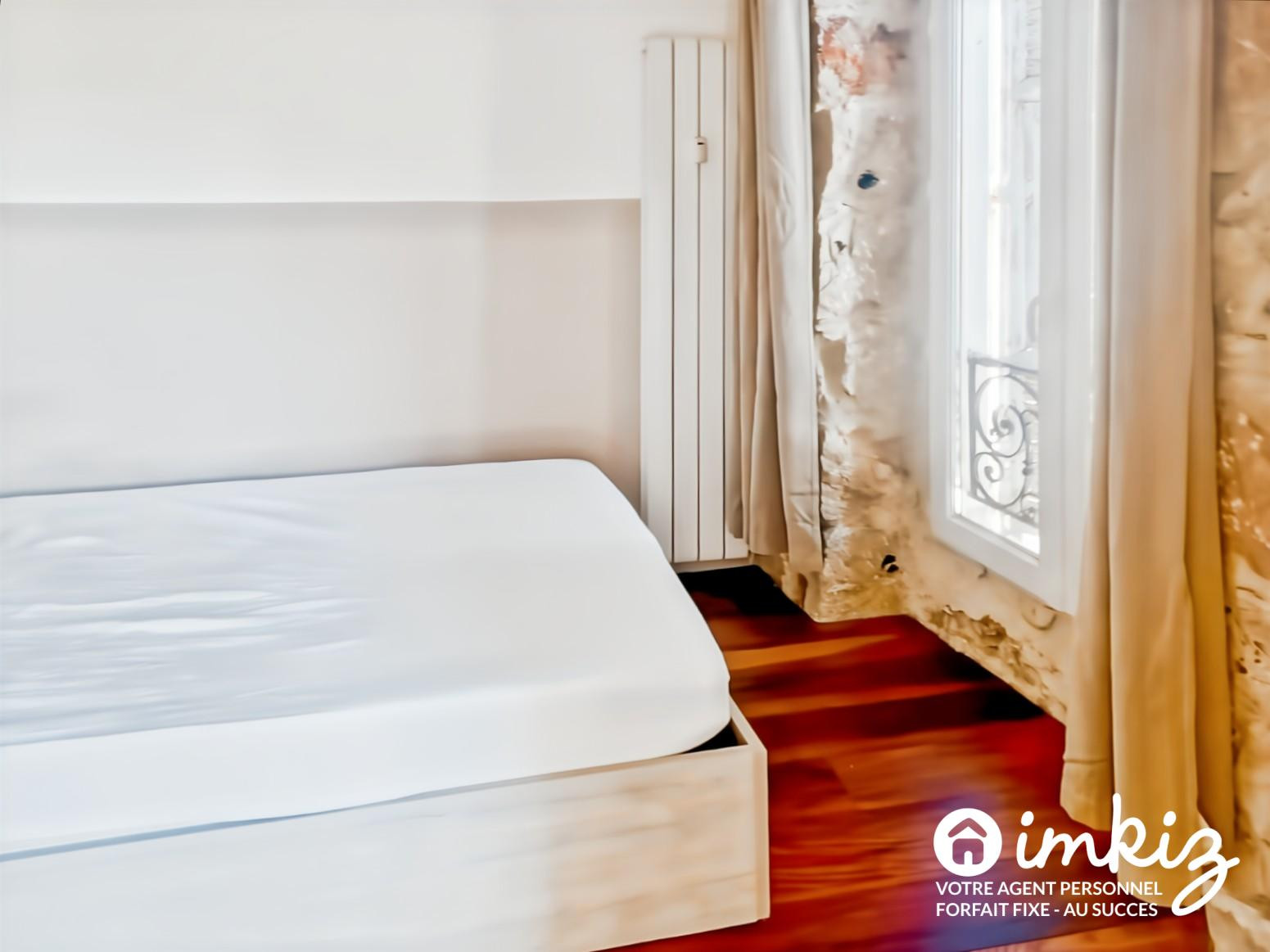 
                                                Vente
                                                 2 pièces, balcon, lumineux, pierre  + poutres apparentes