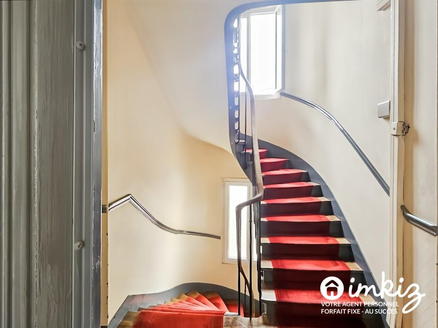 
                                                Vente
                                                 2 pièces calme et lumineux proche gare