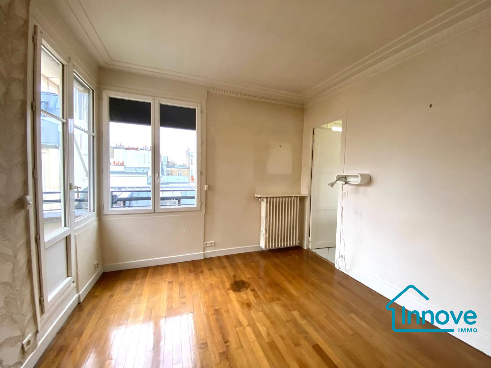 
                                                Vente
                                                 2 Pièces charme· 50 m².· Paris 75017 · Batignolles