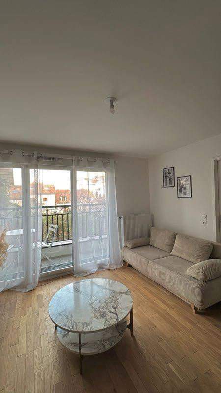 
                                                Location
                                                 2 pièces Clamart