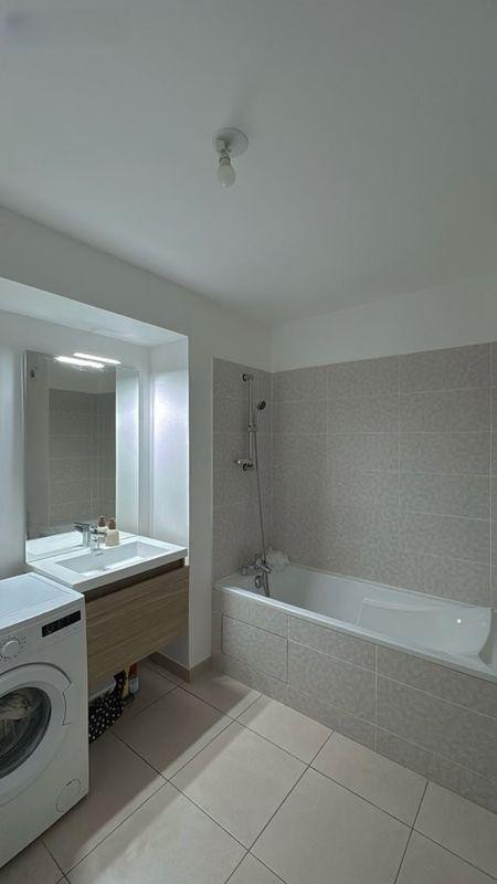 
                                                Location
                                                 2 pièces Clamart