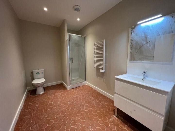 
                                                Location
                                                 2 pièces dans une bastide entièrement réhabilitée