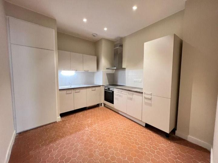 
                                                Location
                                                 2 pièces dans une bastide entièrement réhabilitée