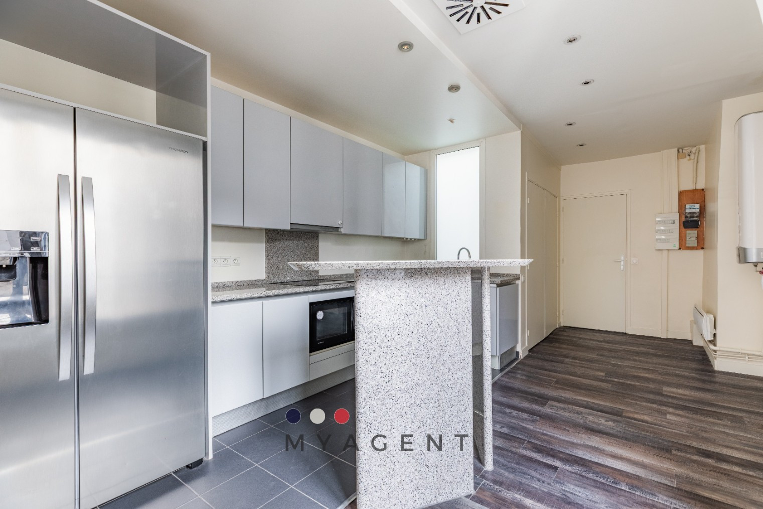 
                                                Location
                                                 2 pièces de 55 m²– Paris 12ᵉ