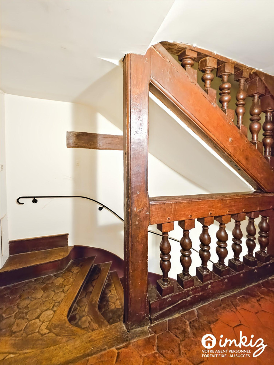 
                                                Vente
                                                 2 pièces historique quartier Saint Germain