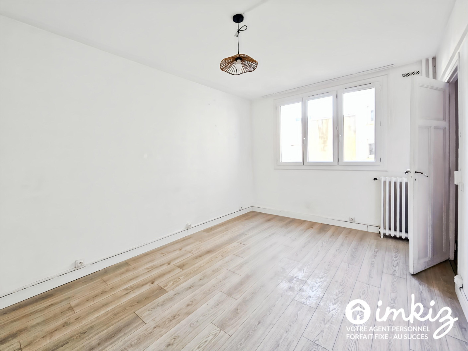 
                                                Vente
                                                 2 pièces Métro La Motte piquet-Grenelle