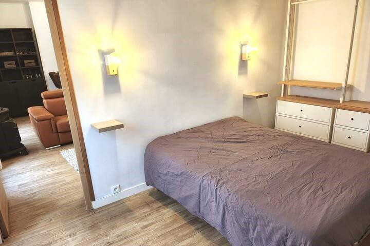
                                                Location
                                                 2 Pièces meublé 40m2 à Marx Dormoy bail mobilité