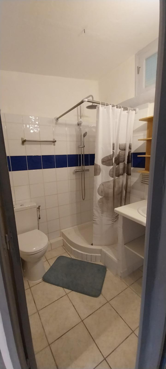 
                                                Location
                                                 2 Pièces meublé