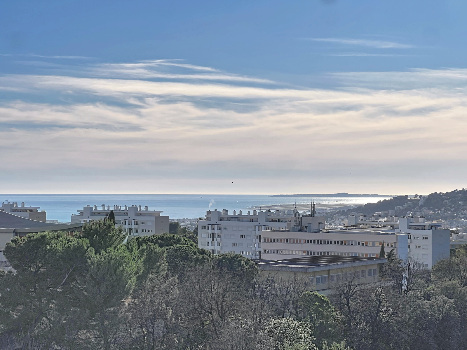 
                                                Location
                                                 2 pièces meublé à louer Cimiez