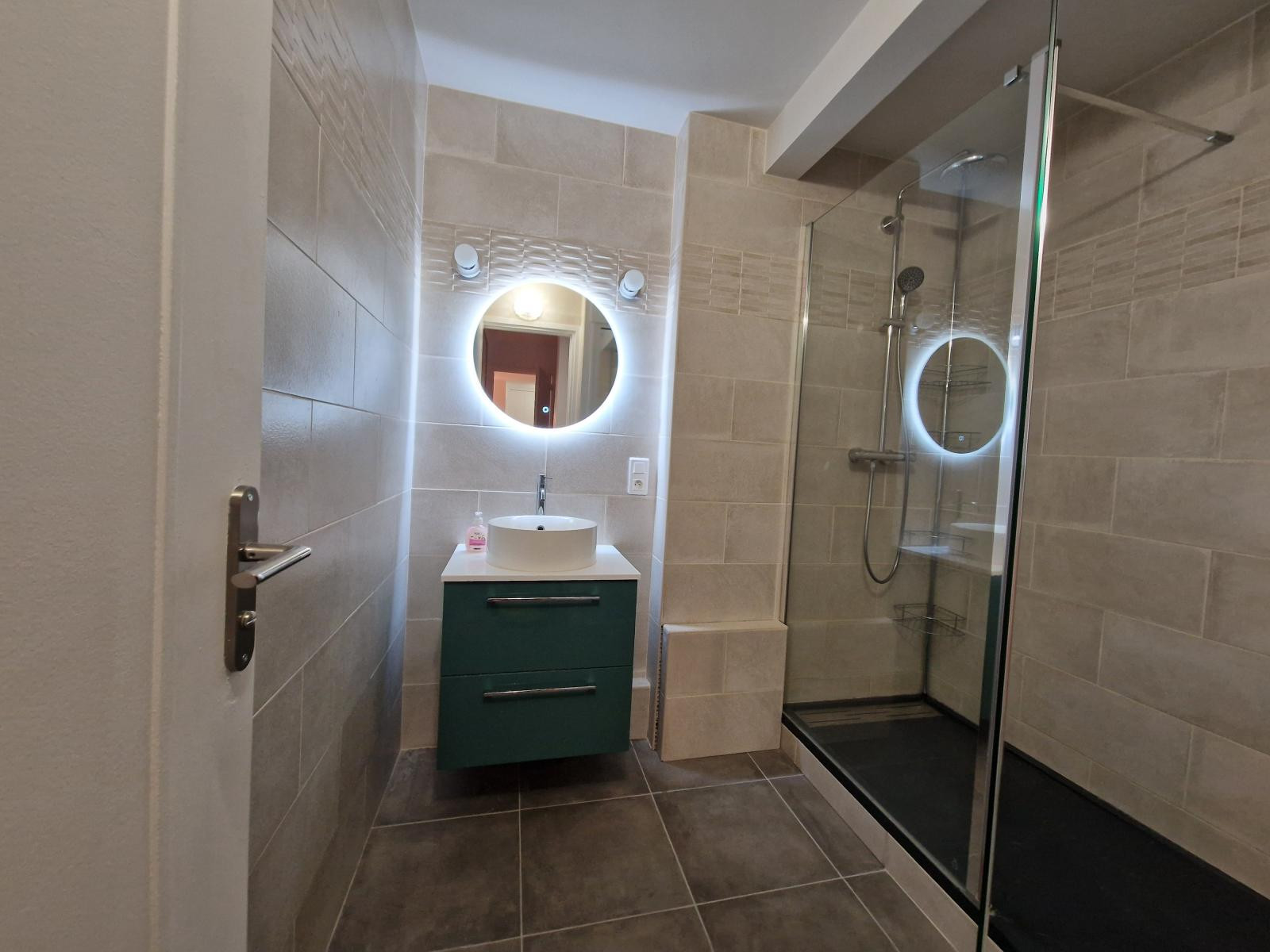 
                                                Location
                                                 2 PIÈCES MEUBLÉ - BOULOGNE NORD - VUE DÉGAGÉE