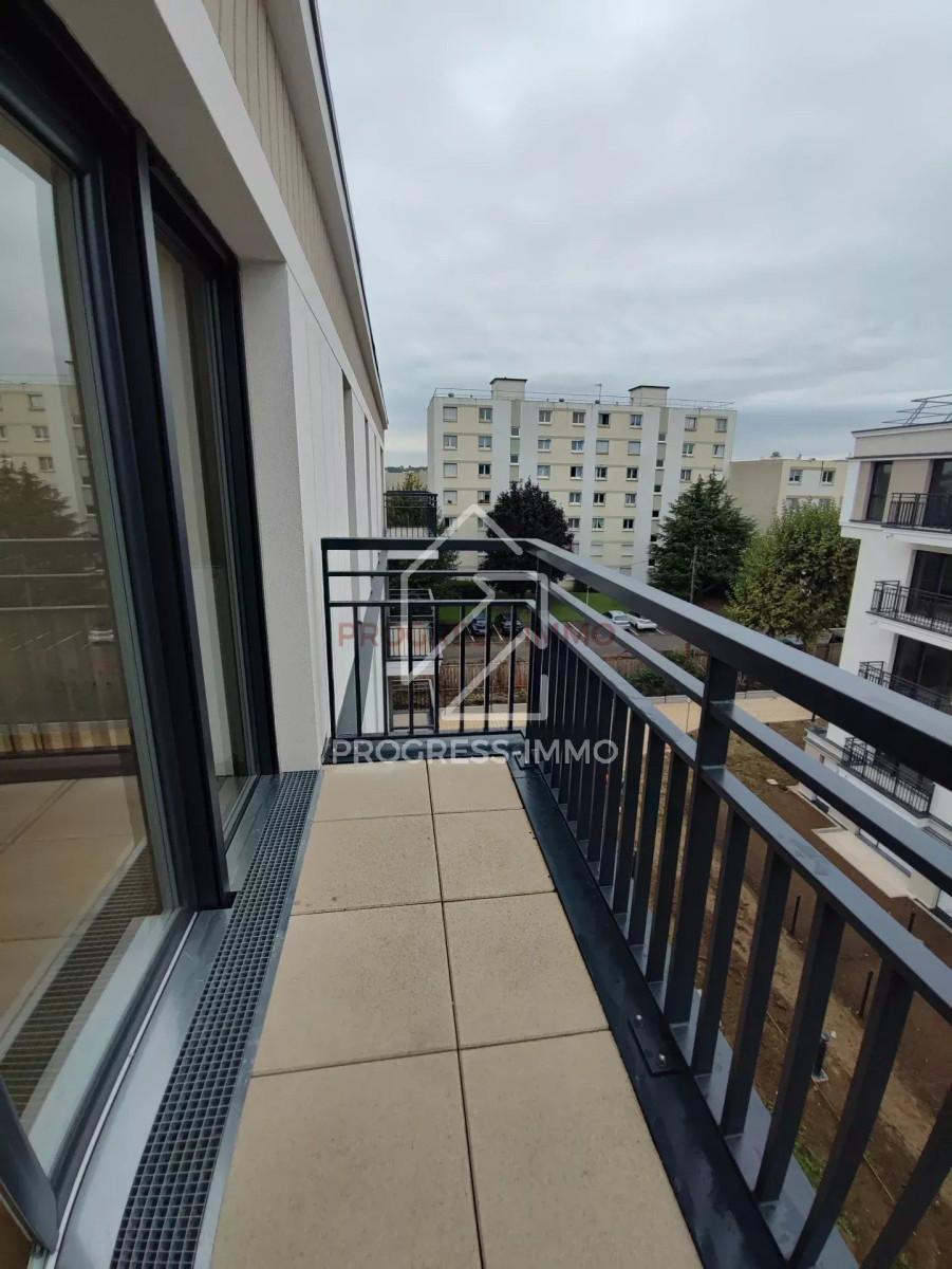 
                                                Location
                                                 2 pièces neuf avec balcon et parking