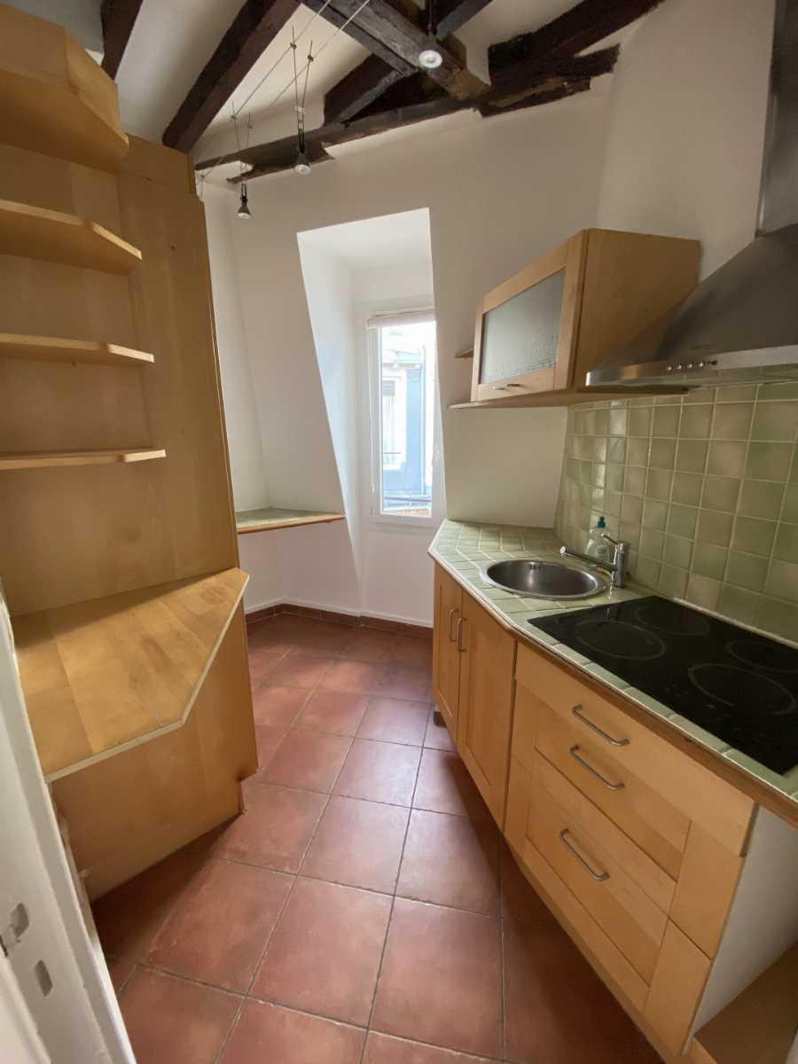 
                                                Location
                                                 2 pièces Paris 15ème