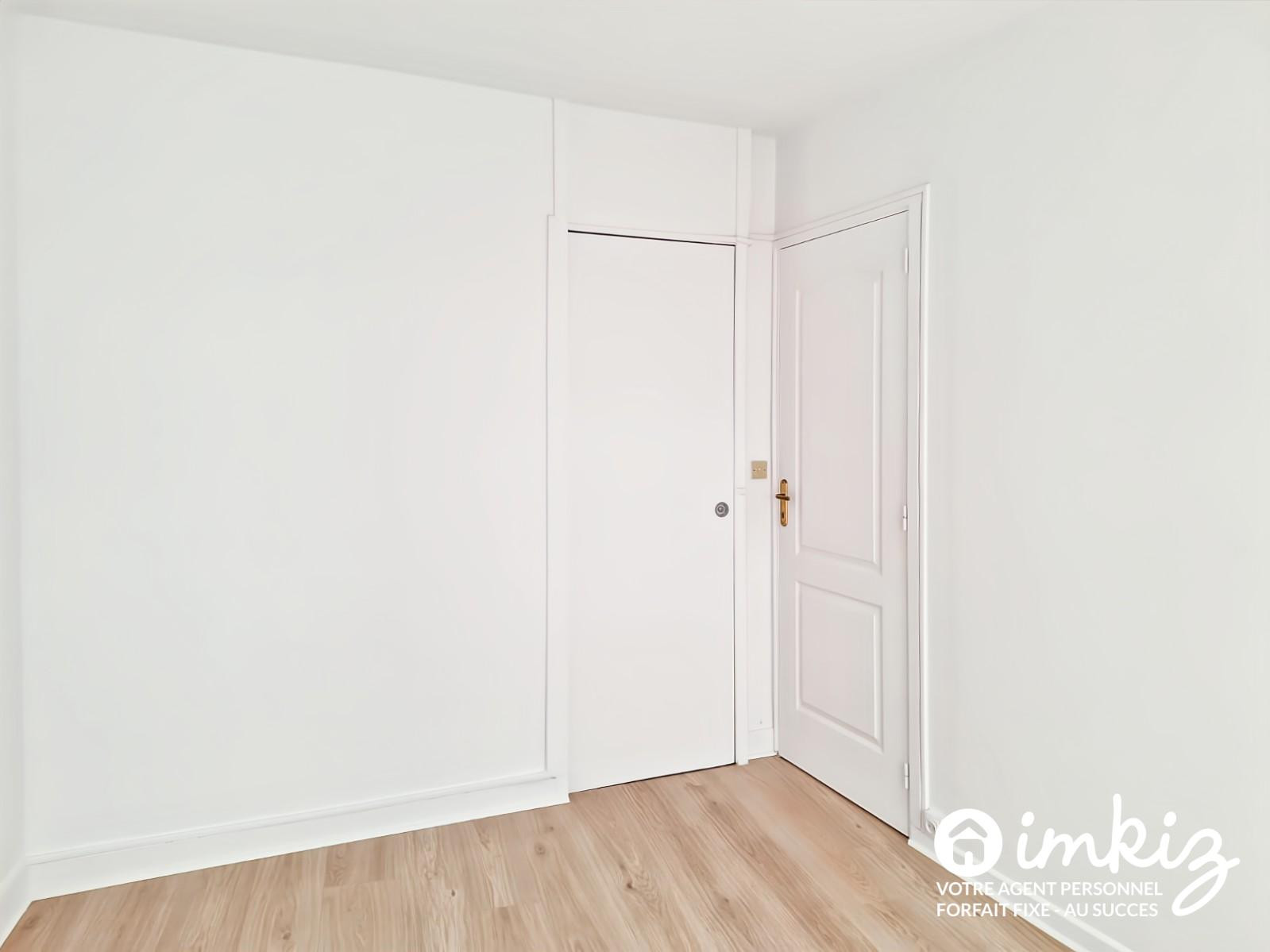 
                                                Vente
                                                 2 pièces Paris 19ème  40m² rénové en 2026