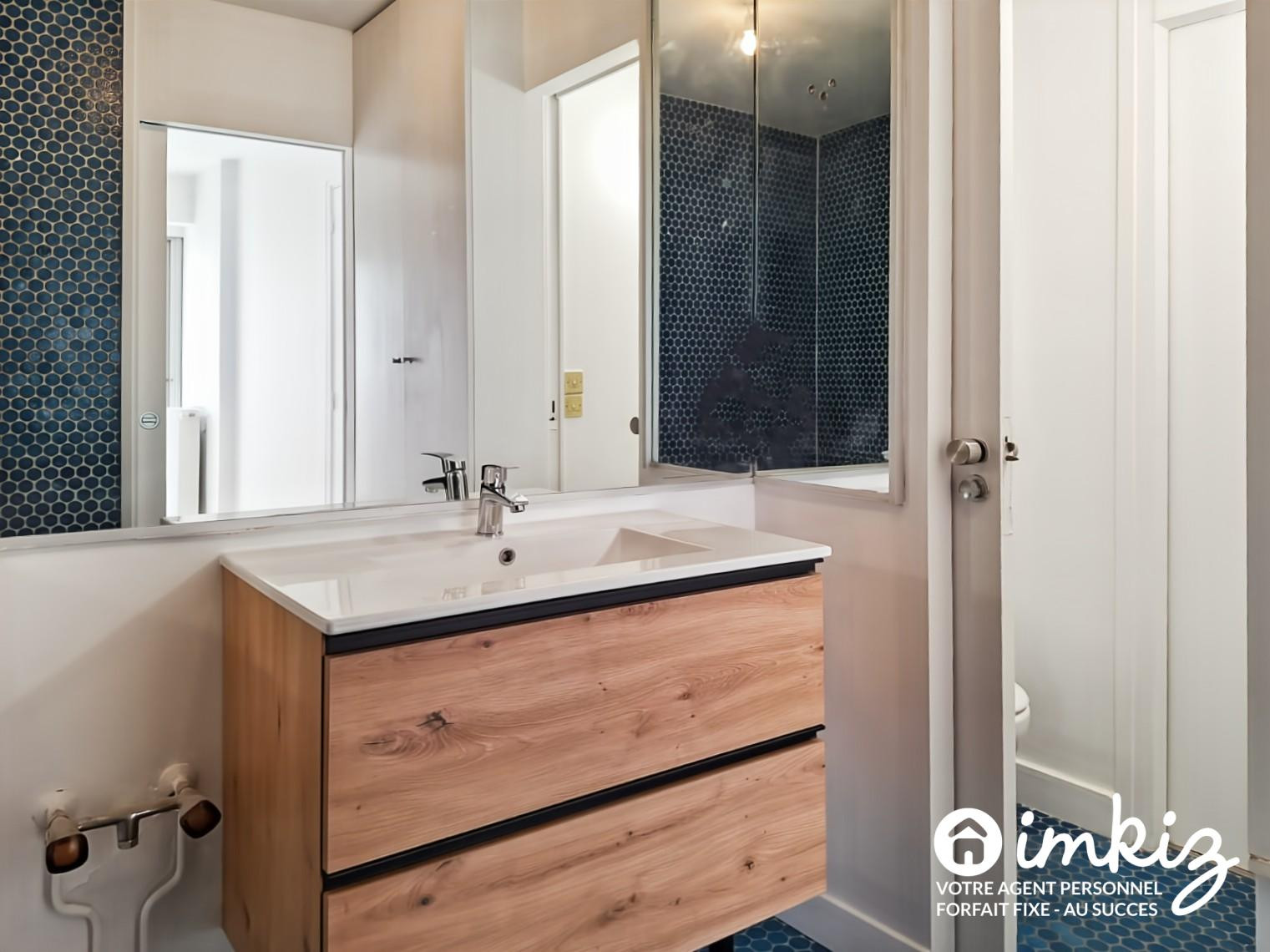 
                                                Vente
                                                 2 pièces Paris 19ème  40m² rénové en 2026