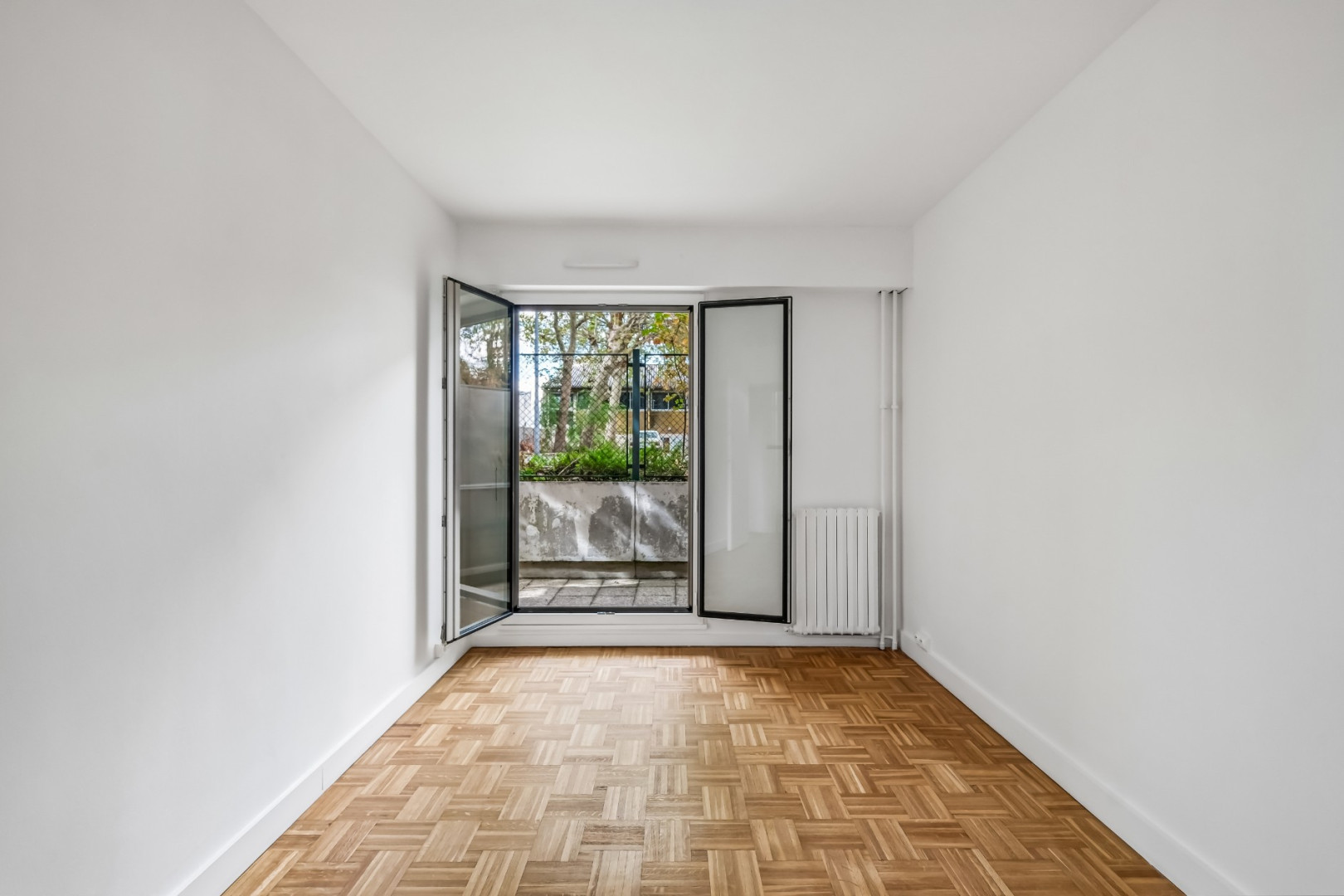 
                                                Vente
                                                 2 pièces - PARIS 20