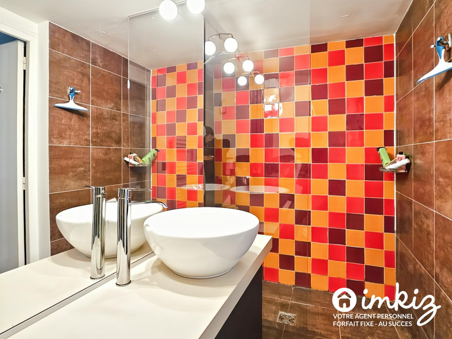 
                                                Vente
                                                 2 pièces quartier latin- St Michel