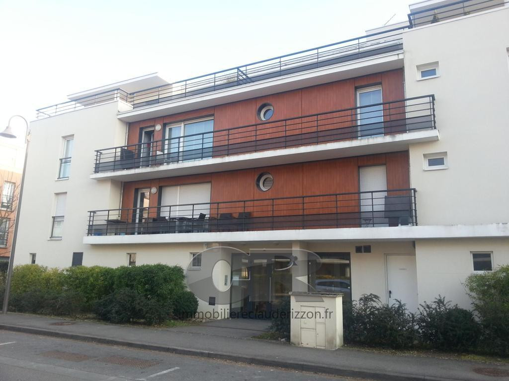 
                                                Location
                                                 2 pièces récent - Essey les Nancy