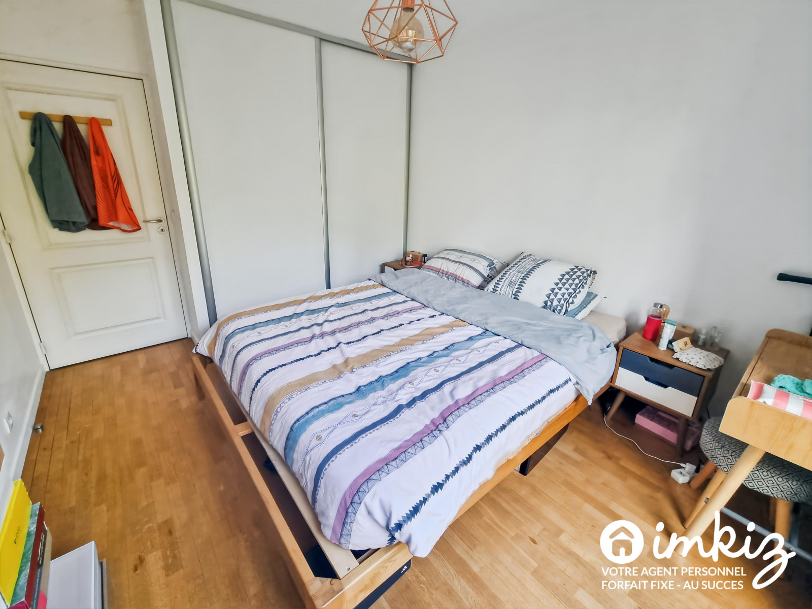 
                                                Vente
                                                 2 pièces sans vis-à-vis à Clichy