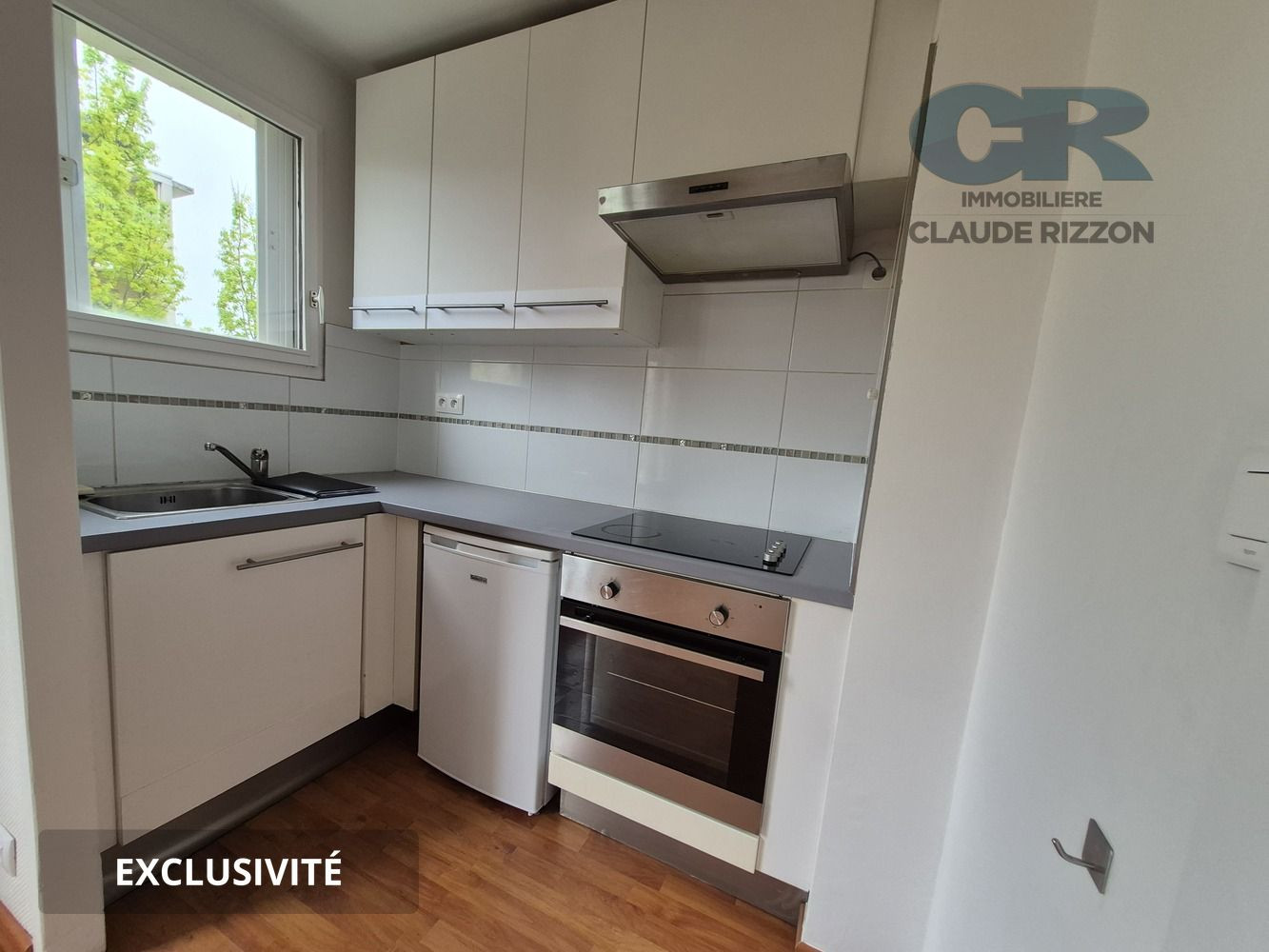 
                                                Vente
                                                 2 pièces Thionville