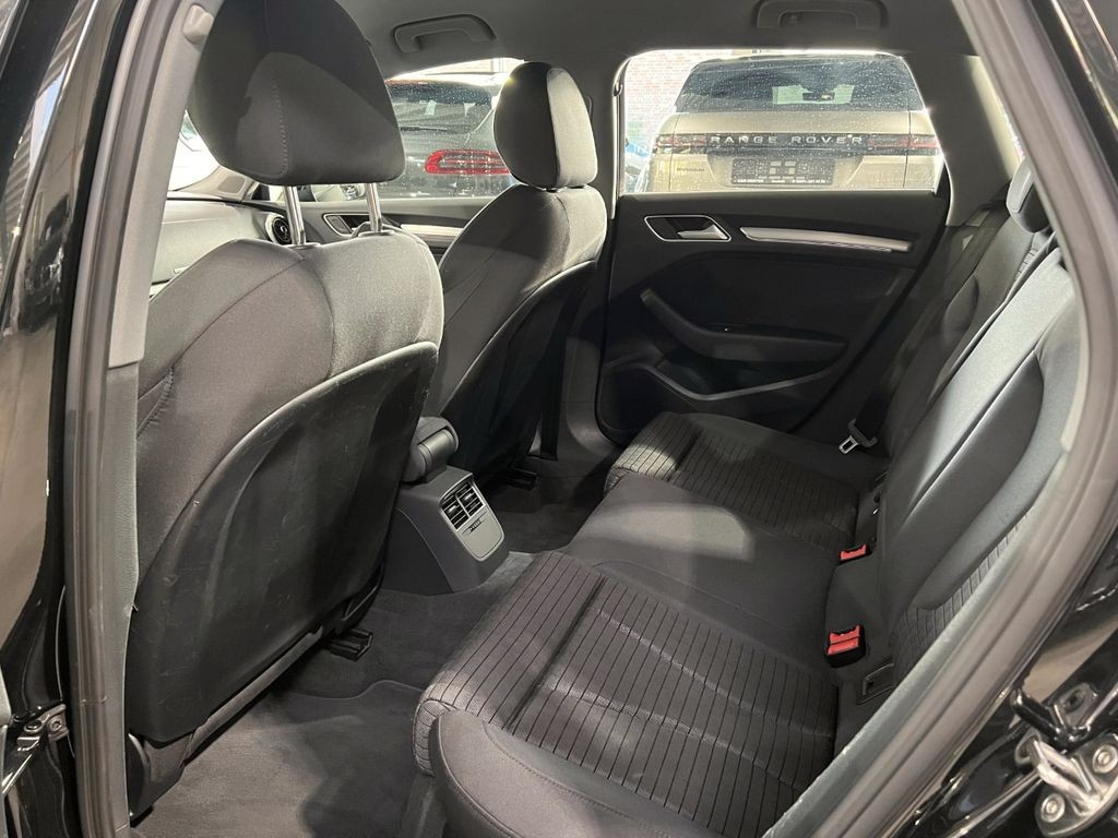 
                                                Voiture
                                                 2019 Audi A3 Sportback 40 e-tron hybrid