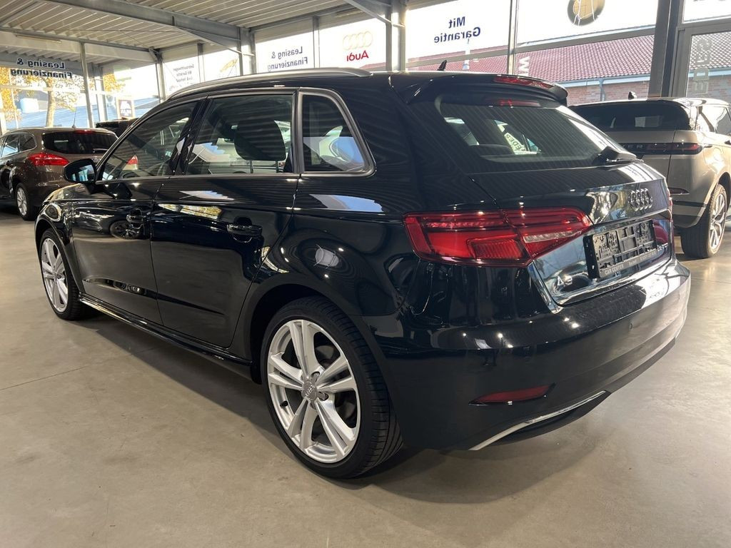 
                                                Voiture
                                                 2019 Audi A3 Sportback 40 e-tron hybrid