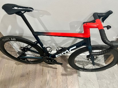 
                                                Vélos
                                                 2022 BMC Teammachine SLR01 ONE Deep Sea/Rouge