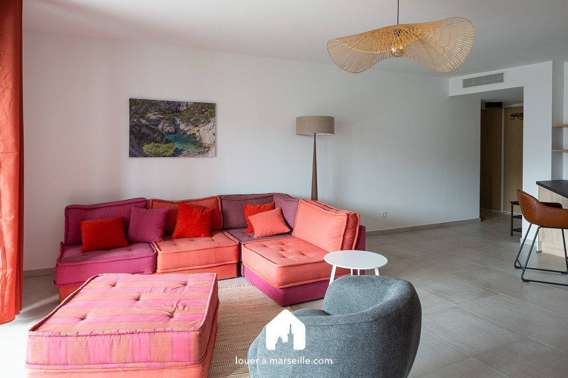 
                                                Location
                                                 205 Prado