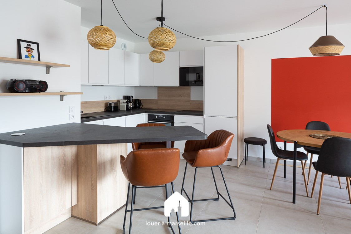 
                                                Location
                                                 205 Prado