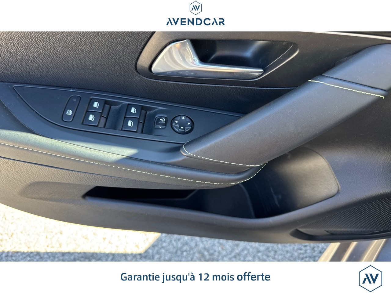 
                                                Voiture
                                                 208 GENERATION-I 1.2 TURBO 100 ACTIVE