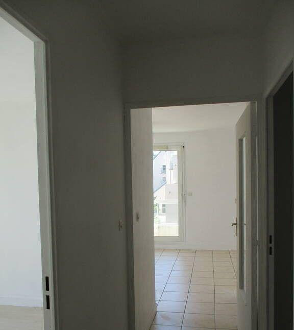 
                                                Location
                                                 2P 37m² calme et refait à neuf, avec balcon