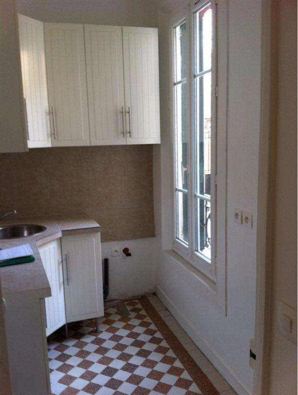 
                                                Location
                                                 2P Montrouge dans villa
