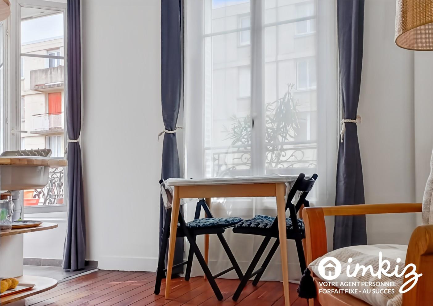 
                                                Vente
                                                 2P rénové 2025 lumineux dernière étage Vitry