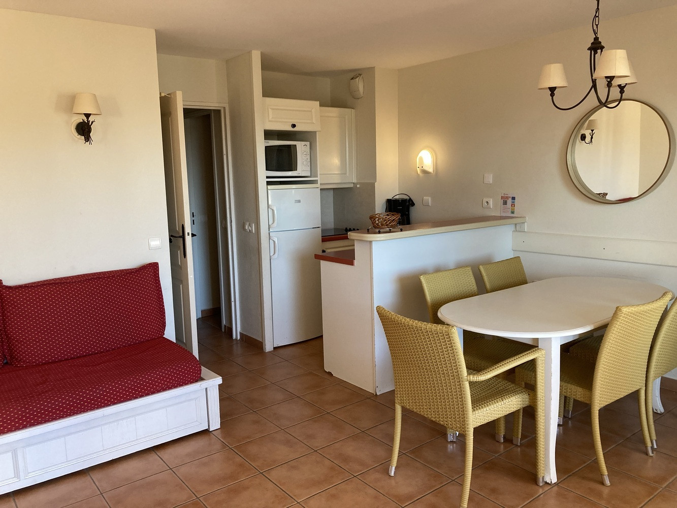 
                                                Vente
                                                 3/4 pièces avec terrasse de 10 m² et pkg