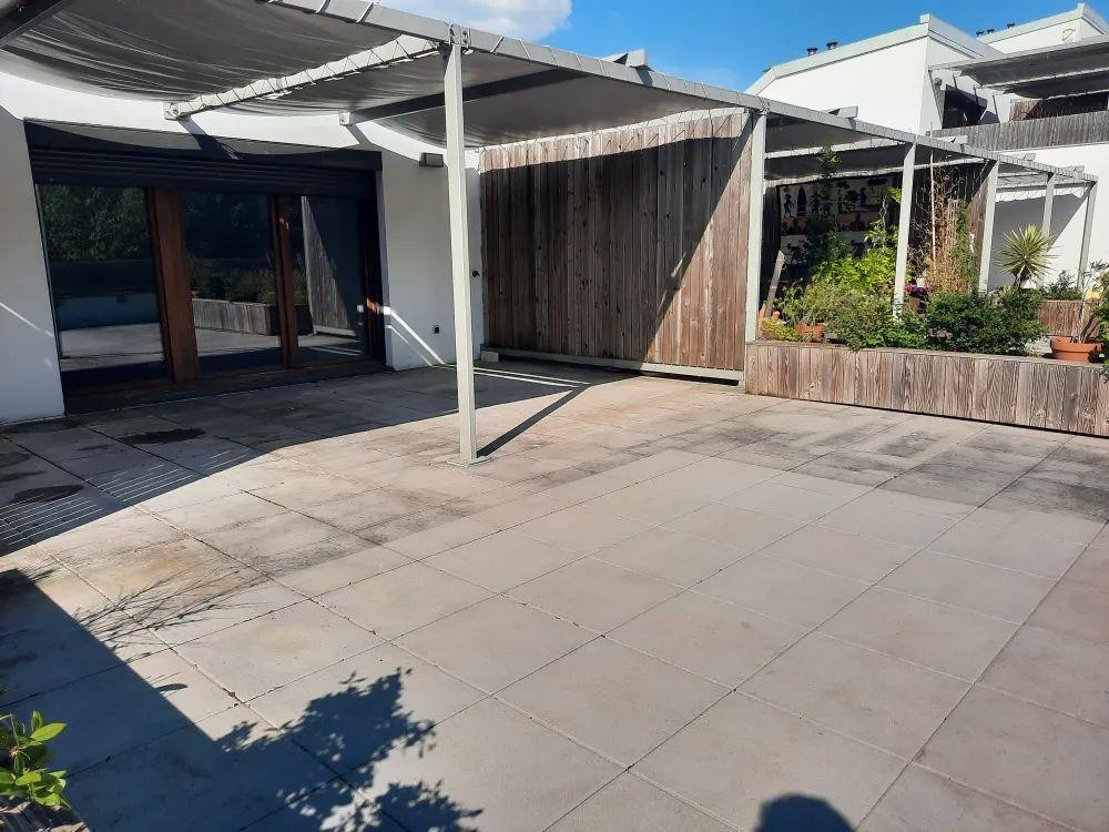 
                                                Location
                                                 3/4P 100m² proche Galin, chauffage inclus