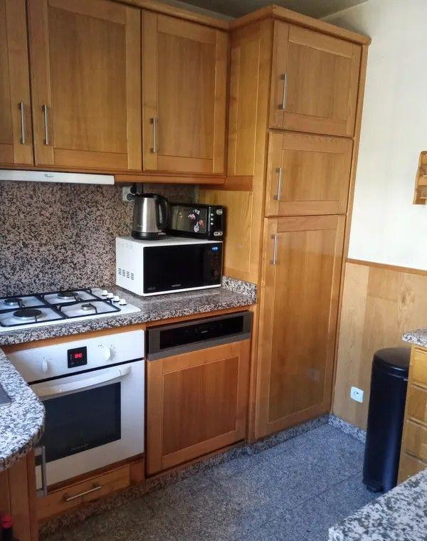 
                                                Colocation
                                                 3 belles chambres disponibles dans maison 110m²