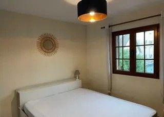 
                                                Colocation
                                                 3 belles chambres disponibles dans maison 110m²