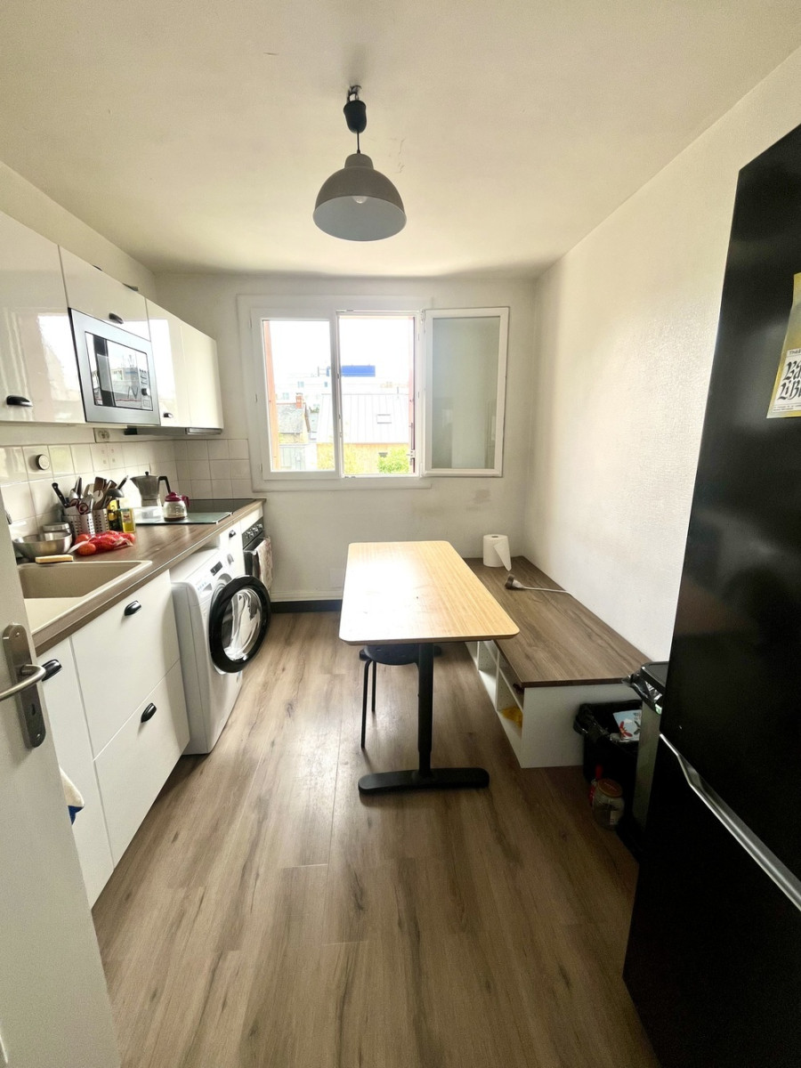 
                                                Colocation
                                                 2 chambres colocation en centre ville Rennes