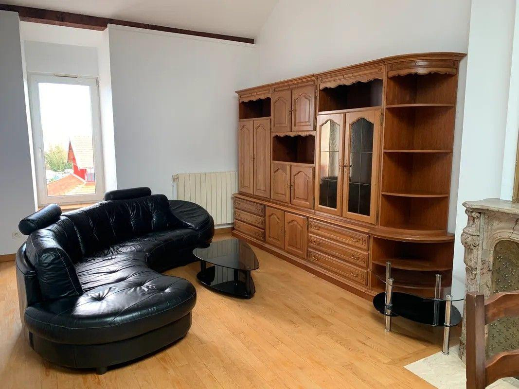 
                                                Colocation
                                                 3 chambres dans beau f5 meublé 102m²