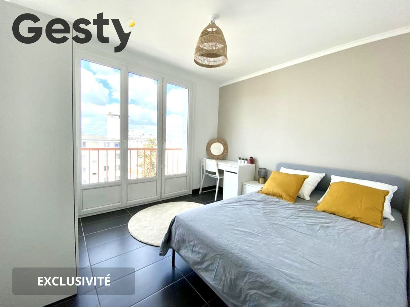 
                                                Colocation
                                                 3 chambres dans coloc, métro Rennes Cleunay