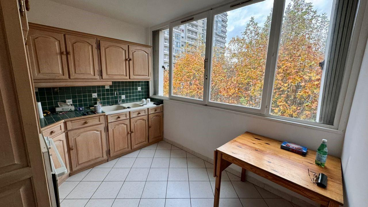 
                                                Colocation
                                                 3 Chambres meublées dans colocation Villeurbanne